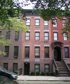 333 E 82nd St in New York, NY - Building Photo