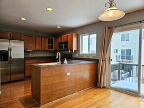 24403 John Adams Dr in Plainfield, IL - Building Photo - Building Photo