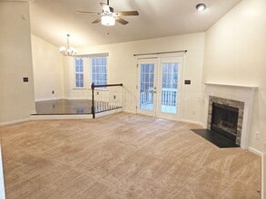 608 Bayleaf Cir in Clayton, NC - Building Photo - Building Photo