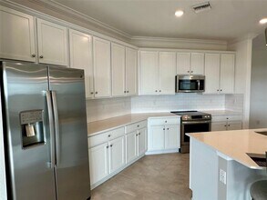 10027 Crooked Crk Dr in Venice, FL - Building Photo - Building Photo