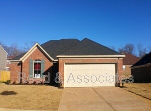4612 Orange Tulip Dr in Memphis, TN - Building Photo - Building Photo