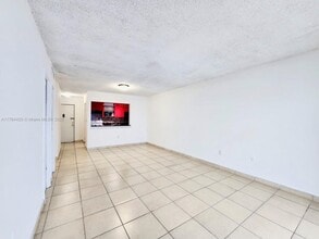 424 SW 7th St in Miami, FL - Building Photo - Building Photo