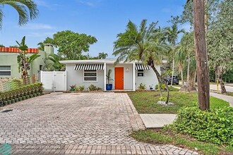 649 NE 16th Terrace in Fort Lauderdale, FL - Building Photo - Building Photo