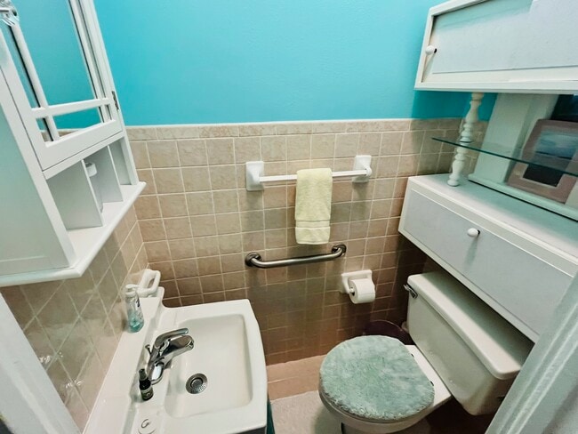 property at 4623 Avenue N 1/2 Rear