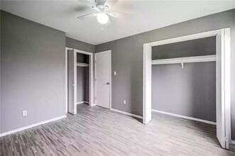 8410 Riverstone Dr in Austin, TX - Building Photo - Building Photo