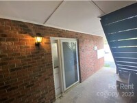 718 E Maple Ave, Unit M photo'