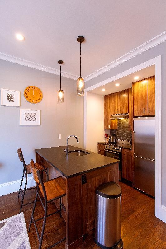 304 Newbury St, Unit 3