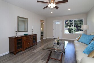 1643 Peacock Blvd in Oceanside, CA - Building Photo - Building Photo