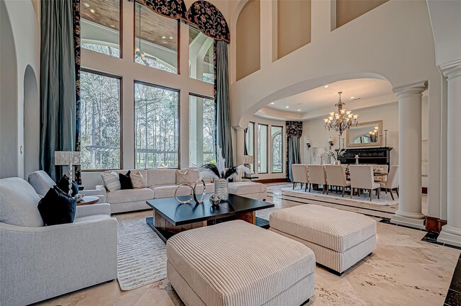 property at 3 Congressional Cir