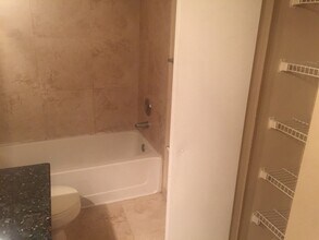 3410 Pinewalk Dr N in Margate, FL - Building Photo - Building Photo