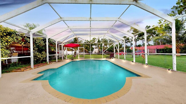 property at 19490 SW 334th St