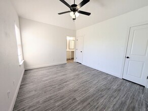 2507 111th St in Lubbock, TX - Building Photo - Building Photo