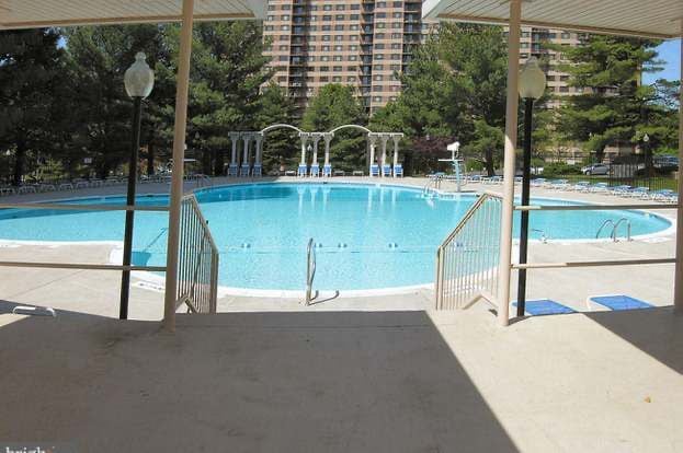 property at 1111 University Blvd W