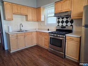 98 Arlington Blvd in North Arlington, NJ - Building Photo - Building Photo