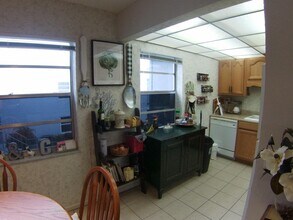 571 Capri L in Delray Beach, FL - Building Photo - Building Photo