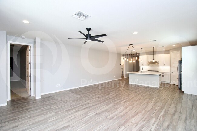 22729 E Domingo Rd in Queen Creek, AZ - Building Photo - Building Photo