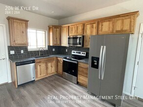 204 W Kyle Dr in Pueblo West, CO - Building Photo - Building Photo