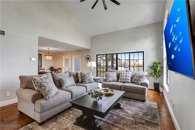 17054 Marina Cove Ln in Ft. Myers, FL - Building Photo - Building Photo