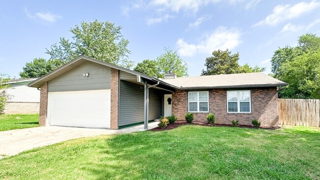 property at 2305 W Independence St