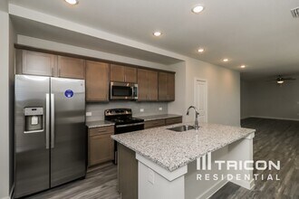 517 Raglands Rd in Leander, TX - Building Photo - Building Photo