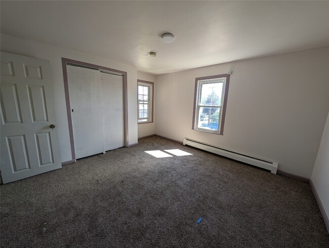 201 Squires Ave-Unit -2 in Endicott, NY - Building Photo - Building Photo