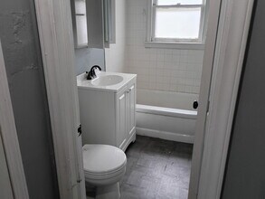 5763 W 2nd St in Tulsa, OK - Foto de edificio - Building Photo