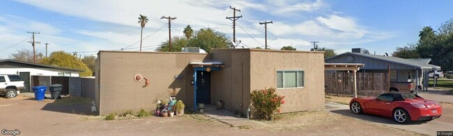 property at 1525 N Freeman