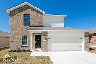 132 Somerdale Pass in Jarrell, TX - Building Photo