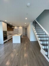 719 N Elizabeth St in Chicago, IL - Building Photo - Building Photo