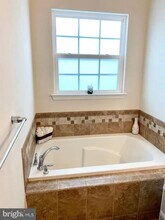 3718 Hansberry Ct NE in Washington, DC - Building Photo - Building Photo