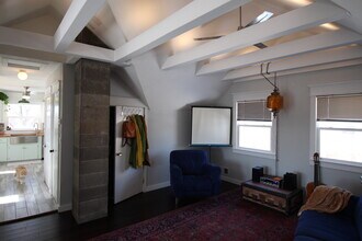 869 Arkwright St N-Unit -2 Skyview in St. Paul, MN - Building Photo - Building Photo