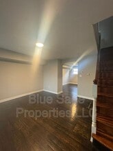 7059 Greenwood Ave in Upper Darby, PA - Building Photo - Building Photo