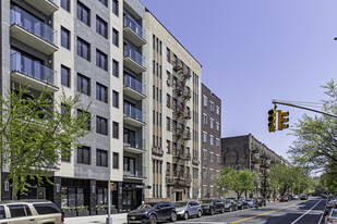116 Seaman Avenue in New York, NY - Building Photo