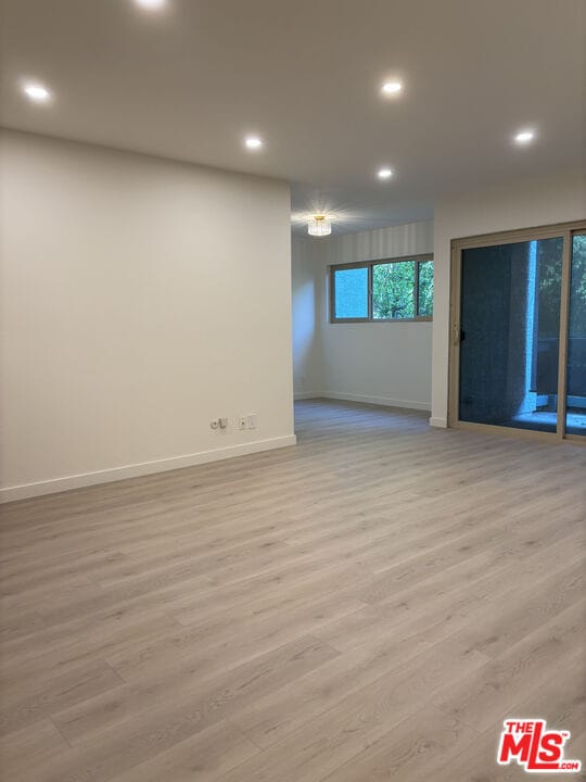 23635 Park Capri in Calabasas, CA - Building Photo - Building Photo
