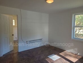 715 Lupton Dr in Chattanooga, TN - Building Photo - Building Photo