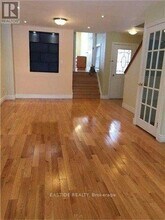 66 Seamist Crescent in Toronto, ON - Building Photo - Building Photo