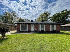 3022 Montwood Dr in Montgomery, AL - Building Photo