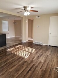 2104 S Sunnylane Rd photo'