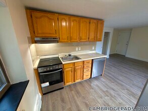 15 Chester St in Cambridge, MA - Building Photo - Building Photo