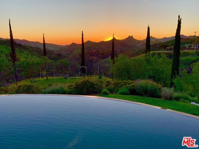 property at 723 Latigo Canyon Rd