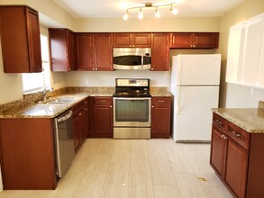 5725 Cardinal Guard Ave in Orlando, FL - Building Photo - Building Photo