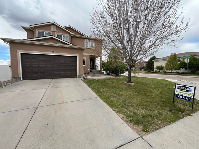 property at 7765 Candlelight Ln