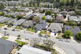 950 Goodwin Ave in San Jose, CA - Foto de edificio - Building Photo