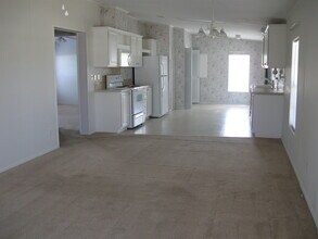 182 Oleander St in Nokomis, FL - Building Photo - Building Photo