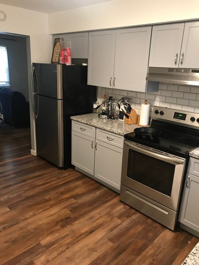 647 Providence St in Albany, NY - Building Photo - Building Photo