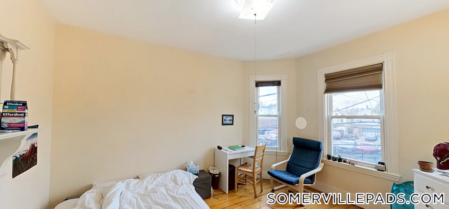 378 Washington St in Somerville, MA - Building Photo - Building Photo