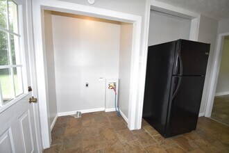 914 W Happy Hollow Dr in Clarksville, TN - Building Photo - Building Photo