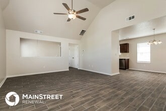 1049 Misty Meadows Ln in Hampton, GA - Building Photo - Building Photo