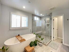 2111 Nelson Ave in Redondo Beach, CA - Building Photo - Building Photo
