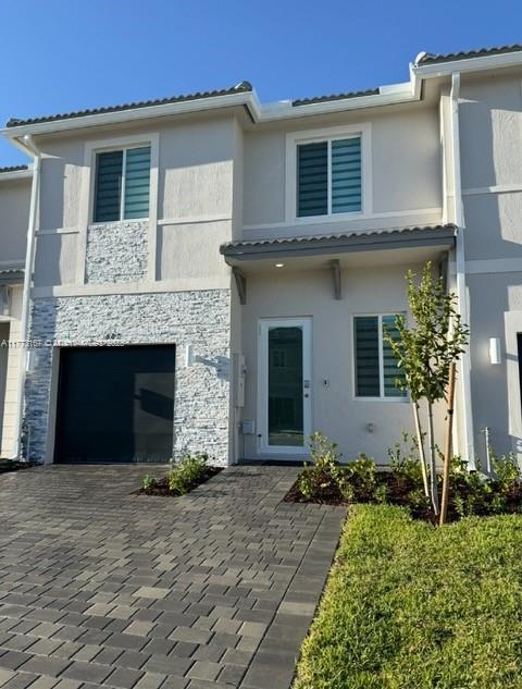 687 SE 14th St in Homestead, FL - Building Photo
